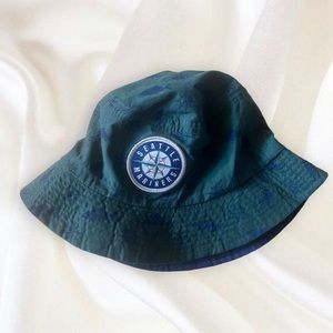 Vintage Trader Joe’s x Seattle Mariners Reversible Bucket Hat
